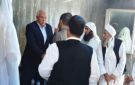 محافظ مطروح يقدم واجب العزاء لأسرة الأشقاء الثلاثة ضحايا حادث الضبعة