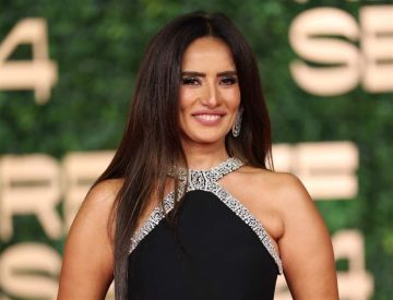 مصر.. الجدل حول نسب زينة يصل إلى السيسي..