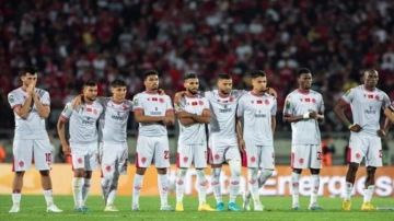 الوداد المغربي يسقط أمام مانيما يونيون 2-1 في الكونفيدرالية