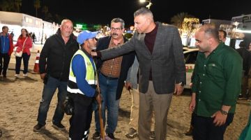 جولة ليلية لمحافظ جنوب سيناء بخليج نعمة لمتابعة الالارتقاء بالخدمات السياحية