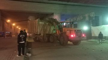 محافظة الجيزة ترفع 2700 طن مخلفات من العمرانية والوراق ضمن حملات مكثفة لرفع كفاءة النظافة محافظة الجيزة ترفع 2700 طن مخلفات من العمرانية والوراق ضمن حملات مكثفة لرفع كفاءة النظافة