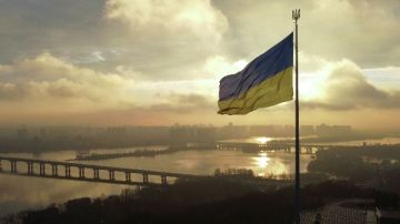 صفارات الإنذار تدوي في ضواحي العاصمة الأوكرانية كييف.. ماذا يحدث؟ صفارات الإنذار تدوي في ضواحي العاصمة الأوكرانية كييف.. ماذا يحدث؟