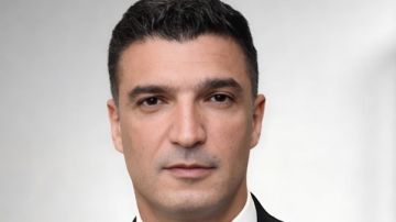 وزير الصناعة يهنئ الرئيس السيسي بحلول رمضان: شهر الخير والعمل من أجل مستقبل أفضل وزير الصناعة يهنئ الرئيس السيسي بحلول رمضان: شهر الخير والعمل من أجل مستقبل أفضل