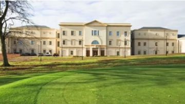 فضيحة تهز بريطانيا .. اعتقال 15 موظفا بمستشفى للأمراض النفسية بتهم الاغتصــ.ـاب والإهمال