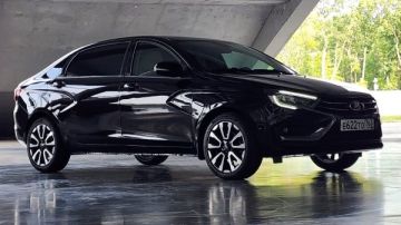 لادا تقدم سيارتها AURA الجديدة كليا .. صور