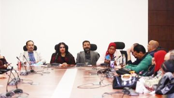 ملتقى الإبداع بمعرض الكتاب يناقش المجموعة القصصية حلم في حقيبة ملتقى الإبداع بمعرض الكتاب يناقش المجموعة القصصية حلم في حقيبة