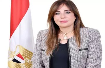 وزيرة الإسكان تصل إلى ديوان عام الوزارة عقب أداء اليمين الدستورية