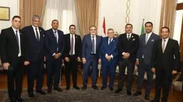 المؤتمر: الحياة الحزبية تشهد مرحلة مهمة تتطلب مزيدا من التنسيق بين القوى الوطنية المؤتمر: الحياة الحزبية تشهد مرحلة مهمة تتطلب مزيدا من التنسيق بين القوى الوطنية