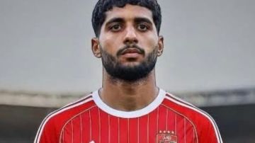 ضياء السيد: الأهلي يحتاج إبراهيم عادل.. وإمام عاشور أخطأ ولا يحق له ما فعله ضياء السيد: الأهلي يحتاج إبراهيم عادل.. وإمام عاشور أخطأ ولا يحق له ما فعله