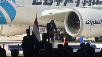 وزير الطيران: مطار القاهرة يسجل رقما قياسيا بوصول 111.200 راكب وزير الطيران: مطار القاهرة يسجل رقما قياسيا بوصول 111.200 راكب