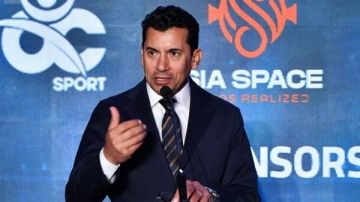 أحمد شوبير يوجه رسالة لـ أشرف صبحي: خدم بلده باجتهاد 