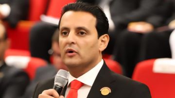 برلماني: التصعيد العسكري بالشرق الأوسط يخلق حالة اضطراب بالاقتصاد العالمي برلماني: التصعيد العسكري بالشرق الأوسط يخلق حالة اضطراب بالاقتصاد العالمي