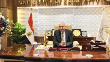 بعد صدور القرار الجمهوري..الدكتور ناصر عبد الباري يتسلم رئاسة جامعة السادات بعد صدور القرار الجمهوري..الدكتور ناصر عبد الباري يتسلم رئاسة جامعة السادات