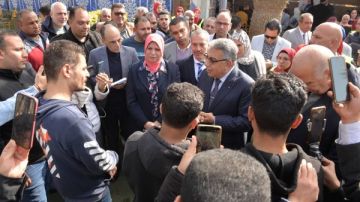 محافظ الدقهلية يشهد ملتقى توظيف الشباب ومعرضا للأسر المنتجة بميت غمر محافظ الدقهلية يشهد ملتقى توظيف الشباب ومعرضا للأسر المنتجة بميت غمر