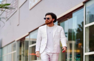 مصر.. فنان شهير يبث فيديو إثر إخلاء سبيله بعد اتهامه باغتصاب فتاة مصر.. فنان شهير يبث فيديو إثر إخلاء سبيله بعد اتهامه باغتصاب فتاة