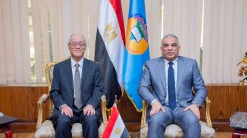 رئيس جامعة طنطا يستقبل السفير الياباني لبحث آفاق التعاون المشترك