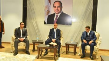 في أول لقاء له بالديوان.. محافظ أسيوط: المواطن في صدارة الأولويات ومتابعة يومية والعمل بروح الفريق