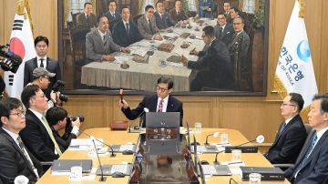 كوريا الجنوبية تبقي سعر الفائدة دون تغيير عند 2.5 للمرة السادسة على التوالي