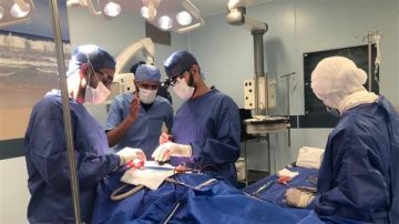 التفاصيل الكاملة لإنجاز طبي بمستشفيات جامعة قناة السويس: استئصال ورم بمنطقة الكلام التفاصيل الكاملة لإنجاز طبي بمستشفيات جامعة قناة السويس: استئصال ورم بمنطقة الكلام