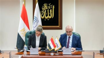 تنظيم الاتصالات يمنح مرسيدس بنز إيجيبت ترخيص تقديم خدمات إنترنت الأشياء للسيارات تنظيم الاتصالات يمنح مرسيدس بنز إيجيبت ترخيص تقديم خدمات إنترنت الأشياء للسيارات