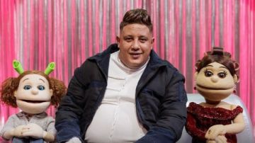 حمو بيكا مع أبلة فاهيتا: مراتي بتتصالح بالدهب وبناتي شبهي