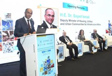 نائب وزير الإسكان يلقي كلمة خلال فعالية ينظمها البنك الدولي وشركاء التنمية الدوليين بالتعاون