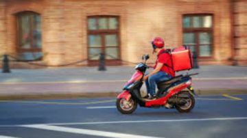 أزمة عمال التوصيل تثير غضب النواب..برلمانيون: نسعى لدمجهم بالتأمين الصحي..والمرحلة المقبلة تتطلب شراكة حقيقية مع الدولة لحمايتهم أزمة عمال التوصيل تثير غضب النواب..برلمانيون: نسعى لدمجهم بالتأمين الصحي..والمرحلة المقبلة تتطلب شراكة حقيقية مع الدولة لحمايتهم