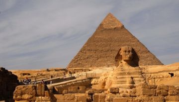 سرقة آثار مصرية نادرة في عملية سطو جريئة سرقة آثار مصرية نادرة في عملية سطو جريئة