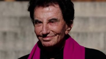 قدم استقالته .. فضيحة تلحق بوزير فرنسي وابنته بعد الكشف عن مراسلات مع إبستين قدم استقالته .. فضيحة تلحق بوزير فرنسي وابنته بعد الكشف عن مراسلات مع إبستين