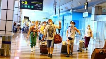 المصرية للمطارات تحقق صافي أرباح 10.5 مليار جنيه خلال 2025