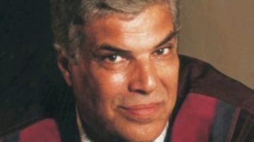 تكريم إبراهيم عبد المجيد في المركز الثقافي الروسي.. الإثنين تكريم إبراهيم عبد المجيد في المركز الثقافي الروسي.. الإثنين