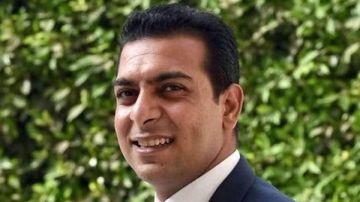 عقب تجديد الثقة للمرة الثالثة.. نائب محافظ قنا: سأواصل أداء واجبي فى خدمة الأهالي عقب تجديد الثقة للمرة الثالثة.. نائب محافظ قنا: سأواصل أداء واجبي فى خدمة الأهالي