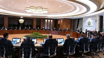 مجلس الوزراء ينعي شيخ الإذاعيين فهمي عمر رئيس الإذاعة المصرية الأسبق مجلس الوزراء ينعي شيخ الإذاعيين فهمي عمر رئيس الإذاعة المصرية الأسبق