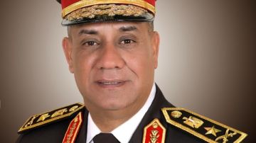 ننشر السيرة الذاتية للفريق أشرف سالم زاهر وزير الدفاع الجديد