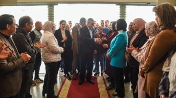 المدينة التي لا تغادر القلب.. رسالة مؤثرة لمحافظ الإسكندرية عقب رحيله