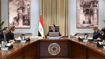 مدبولي يشيد بجهود لجنة تطوير الإعلام والمناقشات الثرية في اللجان الفرعية مدبولي يشيد بجهود لجنة تطوير الإعلام والمناقشات الثرية في اللجان الفرعية