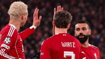 الهلال السعودي يتحدث عن موقفه من ضم محمد صلاح