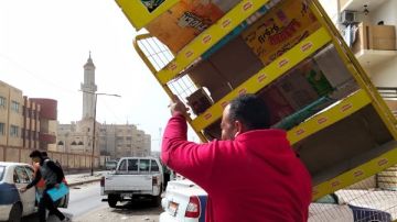 مش هسمح بأشغال.. رئيس مناخ بورسعيد تواصل تنفيذ خطة إعادة الانضباط بالشارع شاهد