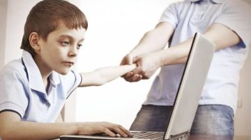 40 ساعة لعب أسبوعيا يساوي إدمان.. تحذير علمي من مخاطر الألعاب الإلكترونية