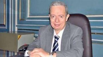 السيرة الذاتية للدكتور حسين عيسي نائب رئيس الوزراء للشؤون الاقتصادية