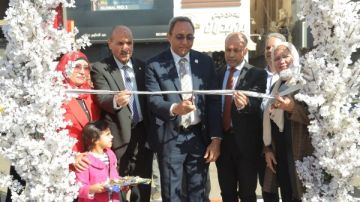 بتخفيض 30 .. محافظ قنا يفتتح معرض أهلا رمضان بميدان الساعة بتخفيض 30 .. محافظ قنا يفتتح معرض أهلا رمضان بميدان الساعة