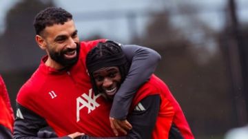 من مران ليفربول.. محمد صلاح ينشر صورا جديدة له من مران ليفربول.. محمد صلاح ينشر صورا جديدة له