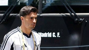 ناد إنجليزي يقترب من خطف نجم ريال مدريد