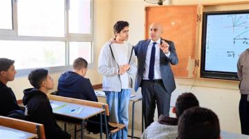 وزير التعليم يفاجئ مدارس البحيرة بأول جولة بالترم الثاني
