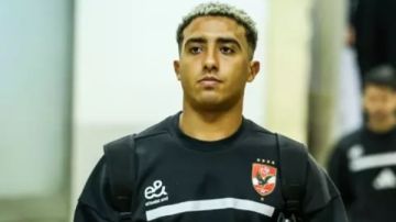 الأهلي يدرس تصعيد إبراهيم عادل لدعم خط الوسط