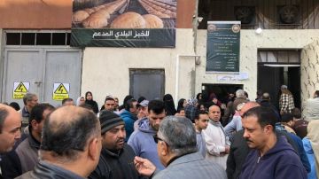 محافظ الدقهلية يتفقد مخبز المحافظة الكبير بالمنصورة.. ويوجه بالالتزام بالوزن المقرر للرغيف