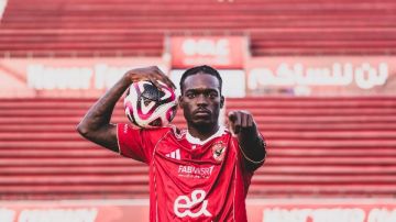 6 نجوم سوبر والتحركات مستمرة.. هل اكتفى الأهلي بصفقاته الشتوية؟