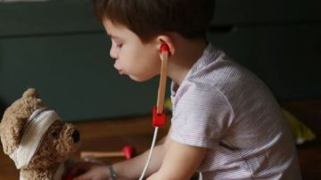 خبراء ينصحون بإبعاد الأطفال عن الدمى الناطقة بالذكاء الاصطناعي خبراء ينصحون بإبعاد الأطفال عن الدمى الناطقة بالذكاء الاصطناعي