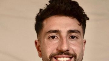 فدائي جديد في صفوف النسور الخضر.. المصري يتعاقد مع الدولي الفلسطيني مصطفى زيدان