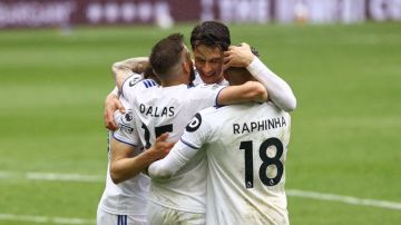 ليدز يونايتد يتجاوز عقبة بيرمنجهام سيتي بركلات الترجيح.. تعرف علي نتائج كأس الاتحاد الإنجليزي